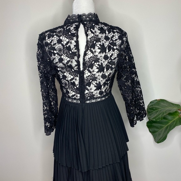 Zara Dress - Picture 4 of 9